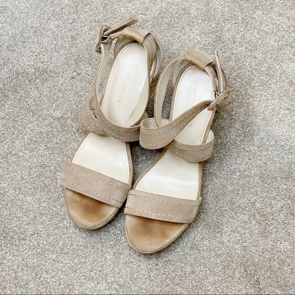 Marc Fisher Haely Wedge - Picture 4 of 11